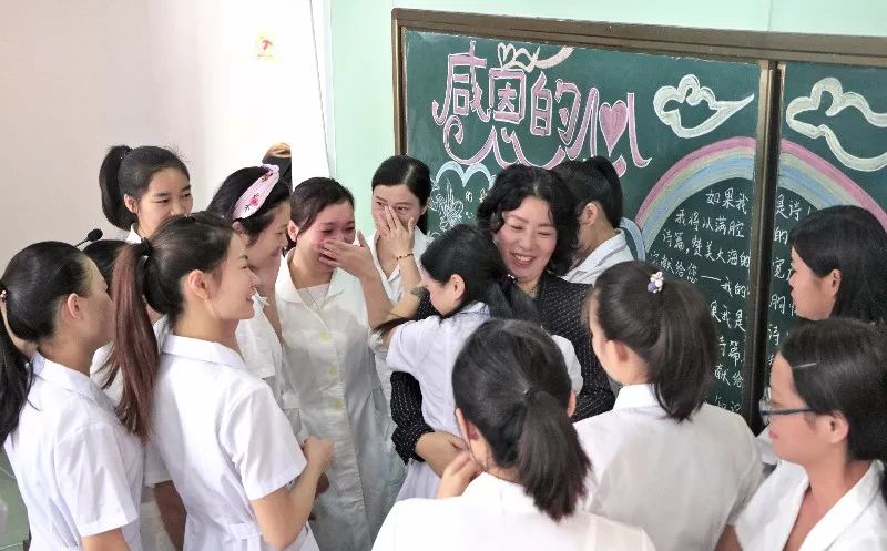 鱼佳丽